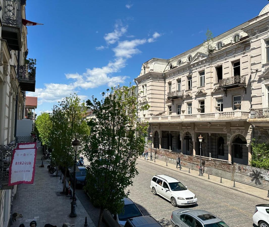 Boutique Hotel Alegria Тбилиси Экстерьер фото