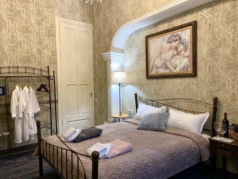 Boutique Hotel Alegria Тбилиси Экстерьер фото